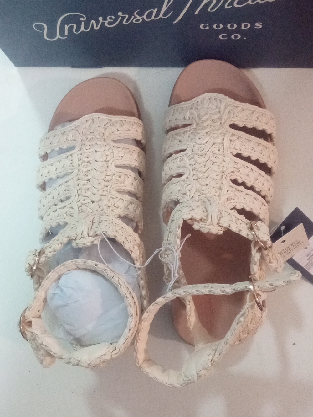 Universal Thread Cream Crochet Gladiator Sandals  Sz 8 NWT $35
